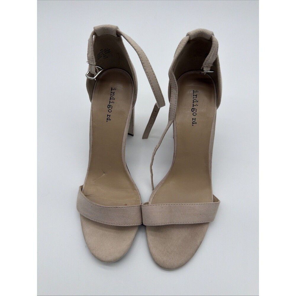 Indigo Rd. Buckle Suede Beige Open Toe Block Heel Sandals Size 8M Boho Summer